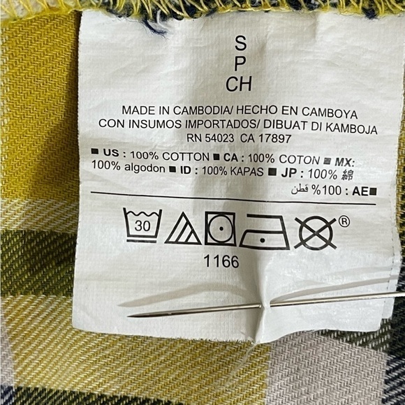 Old Navy sz sm shirt classic style brushed cotton button down plaid - Picture 10 of 11